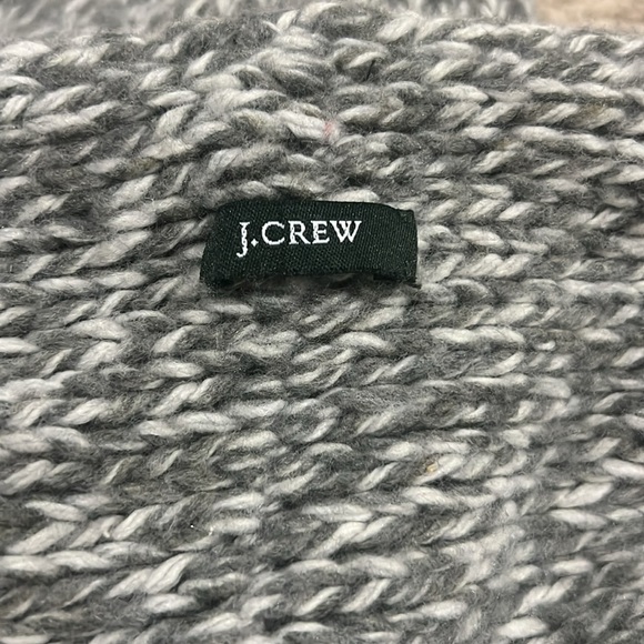 J Crew infinity neck scarf - gray and white - Picture 2 of 3